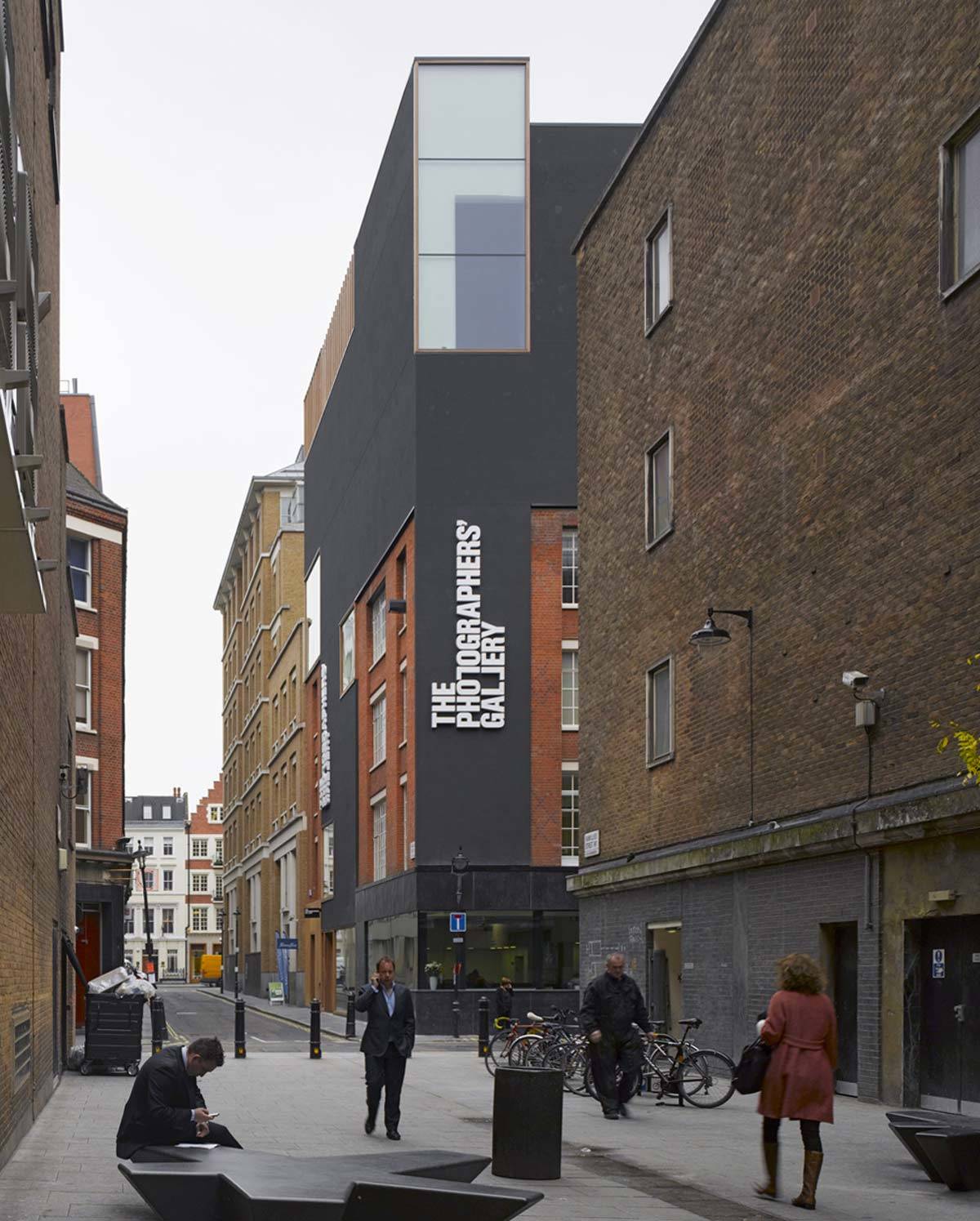 ThePhotographersGallery_001