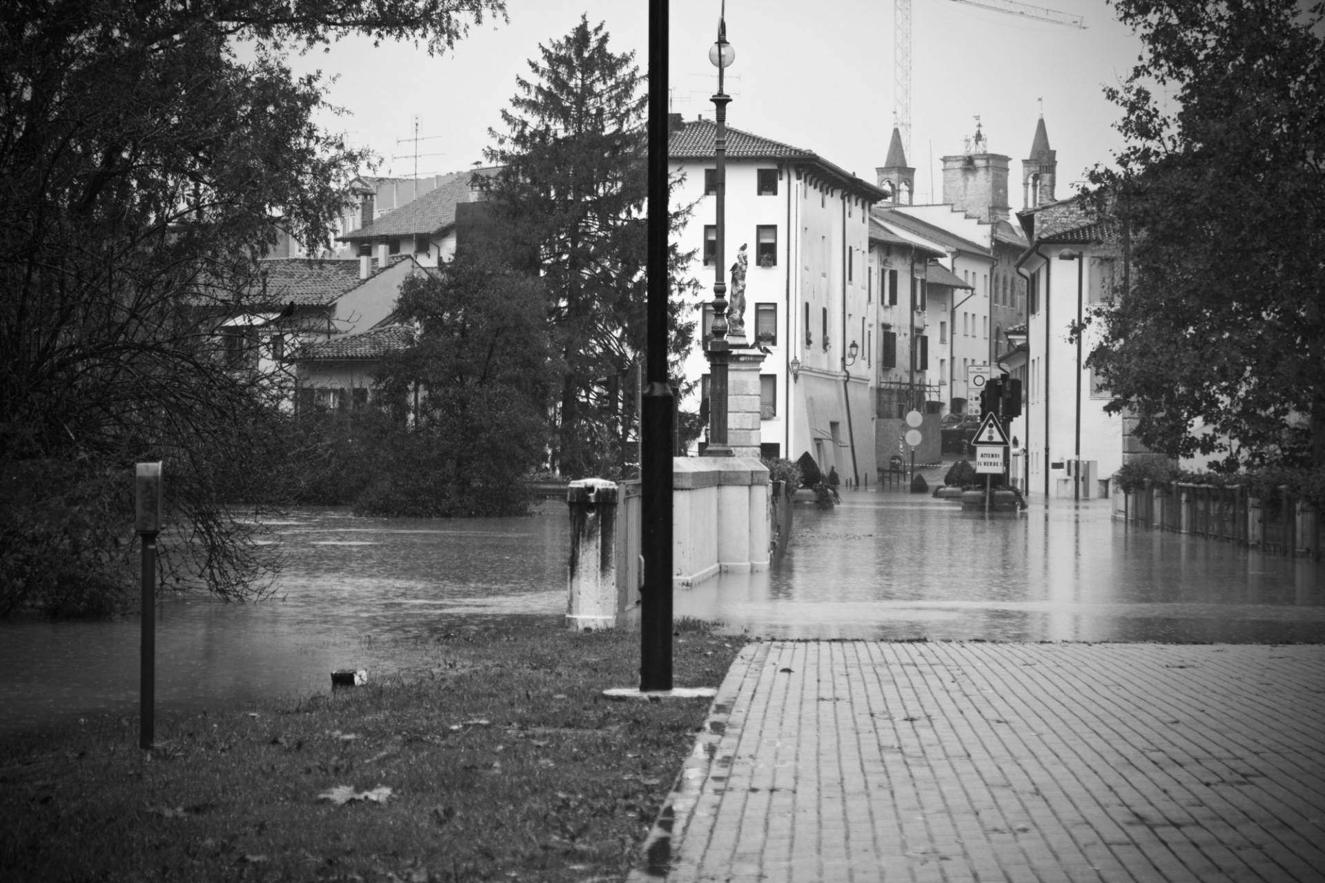 Ponte di Adamo ed Eva massimiliano-scarpa-istantidigitali-pordenone-alluvione-2014-19-di-50